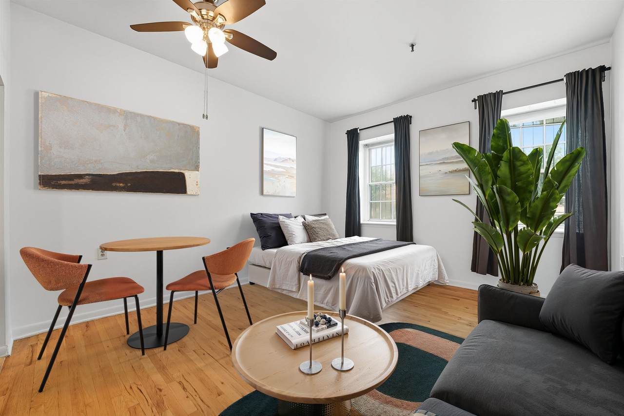 227 Christopher Columbus Dr - Photo 1