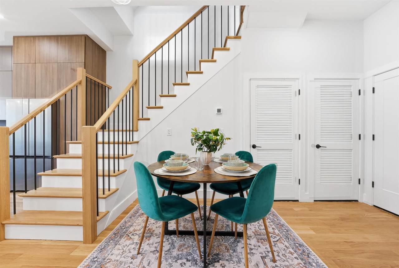 32 Hancock Ave - Photo 1