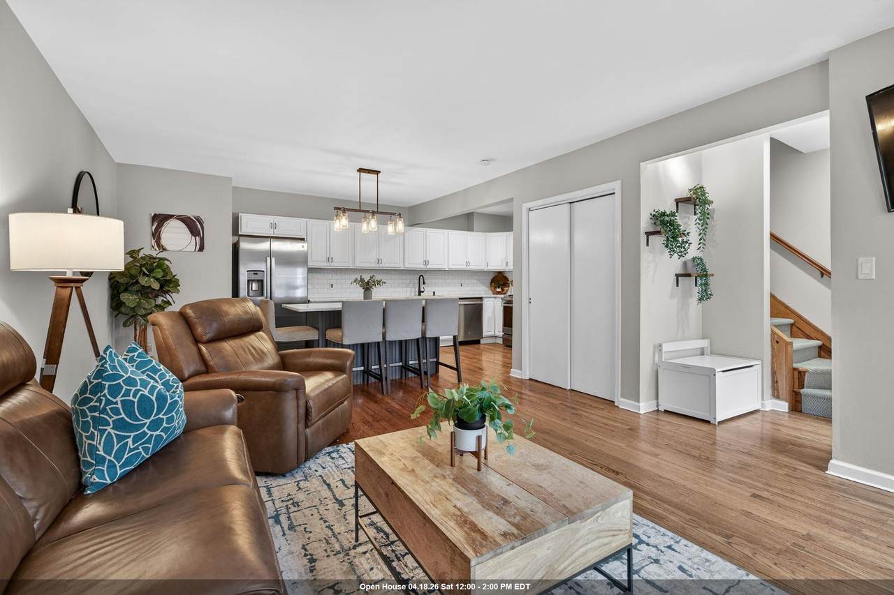 556 1ST ST - Photo 1