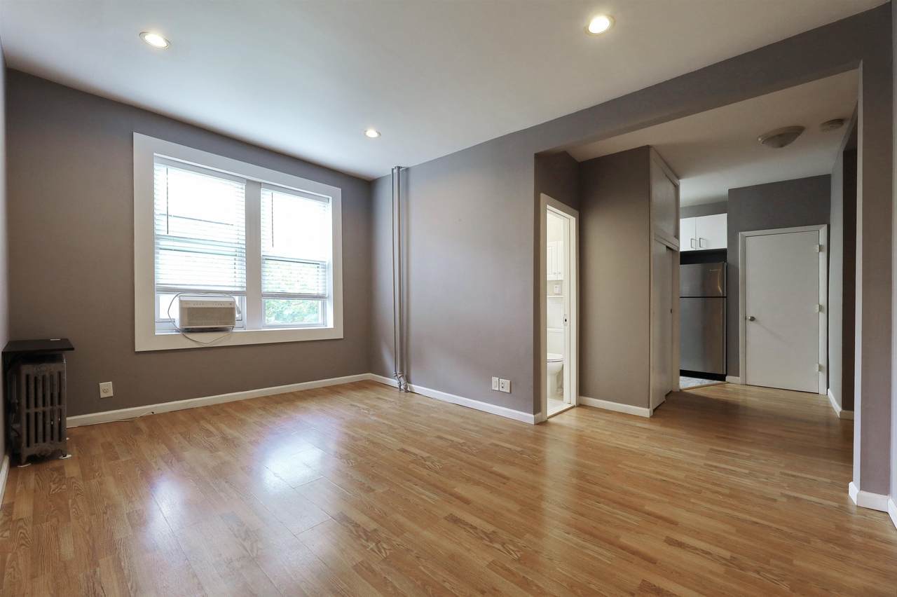 301 79TH ST - Photo 1