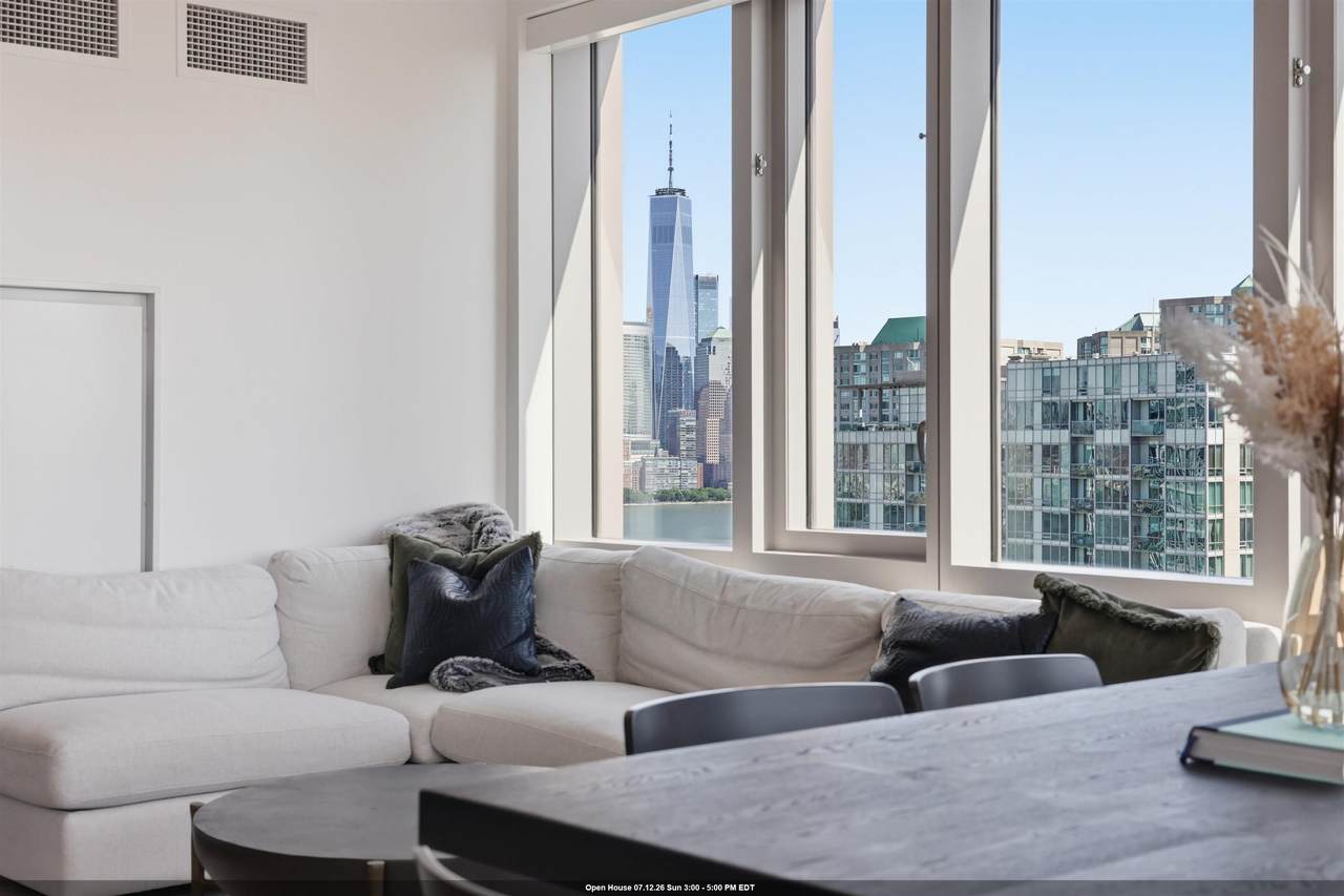 75 Park Lane South - Photo 1