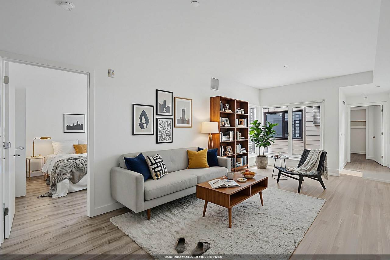 179 Academy St - Photo 1