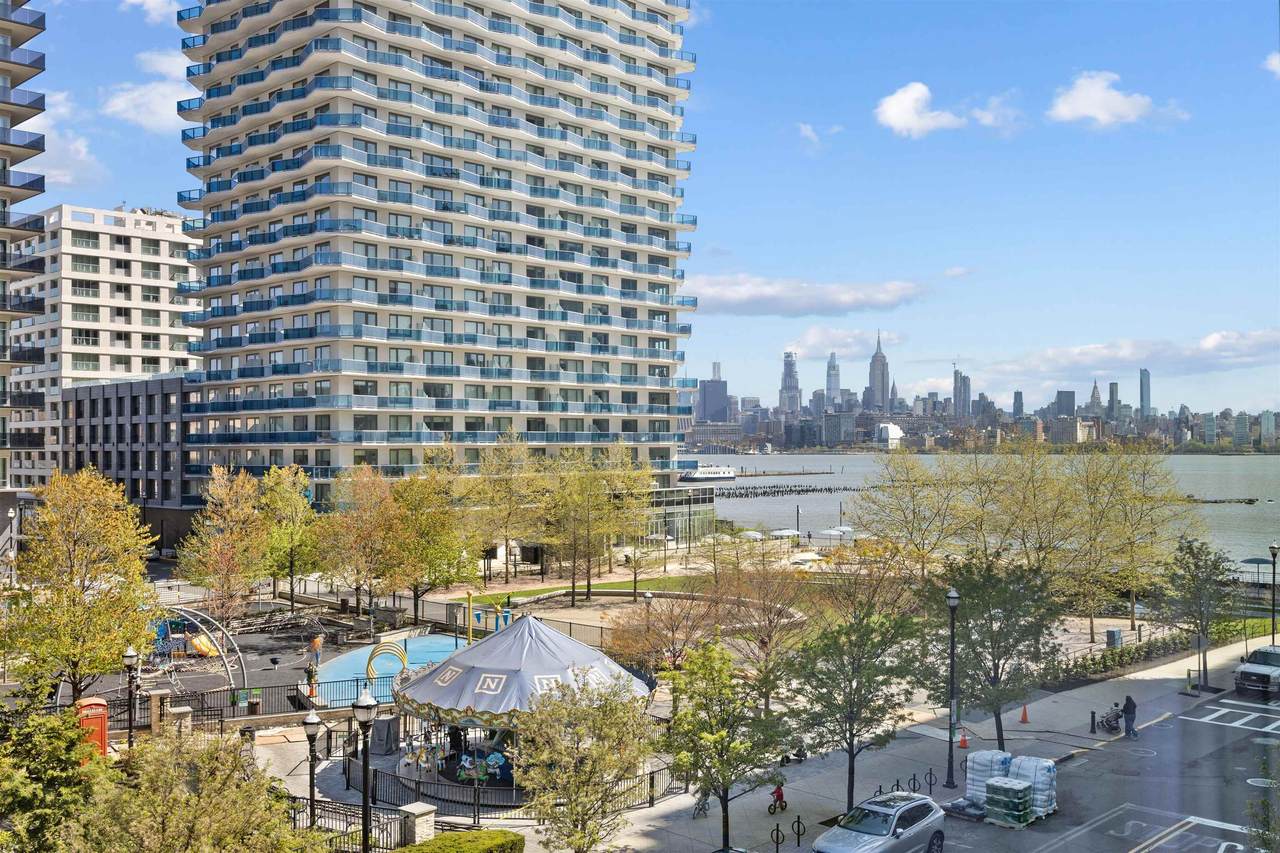 2 Shore Lane - Photo 1