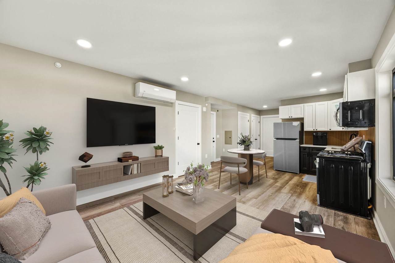558 Communipaw Ave - Photo 1