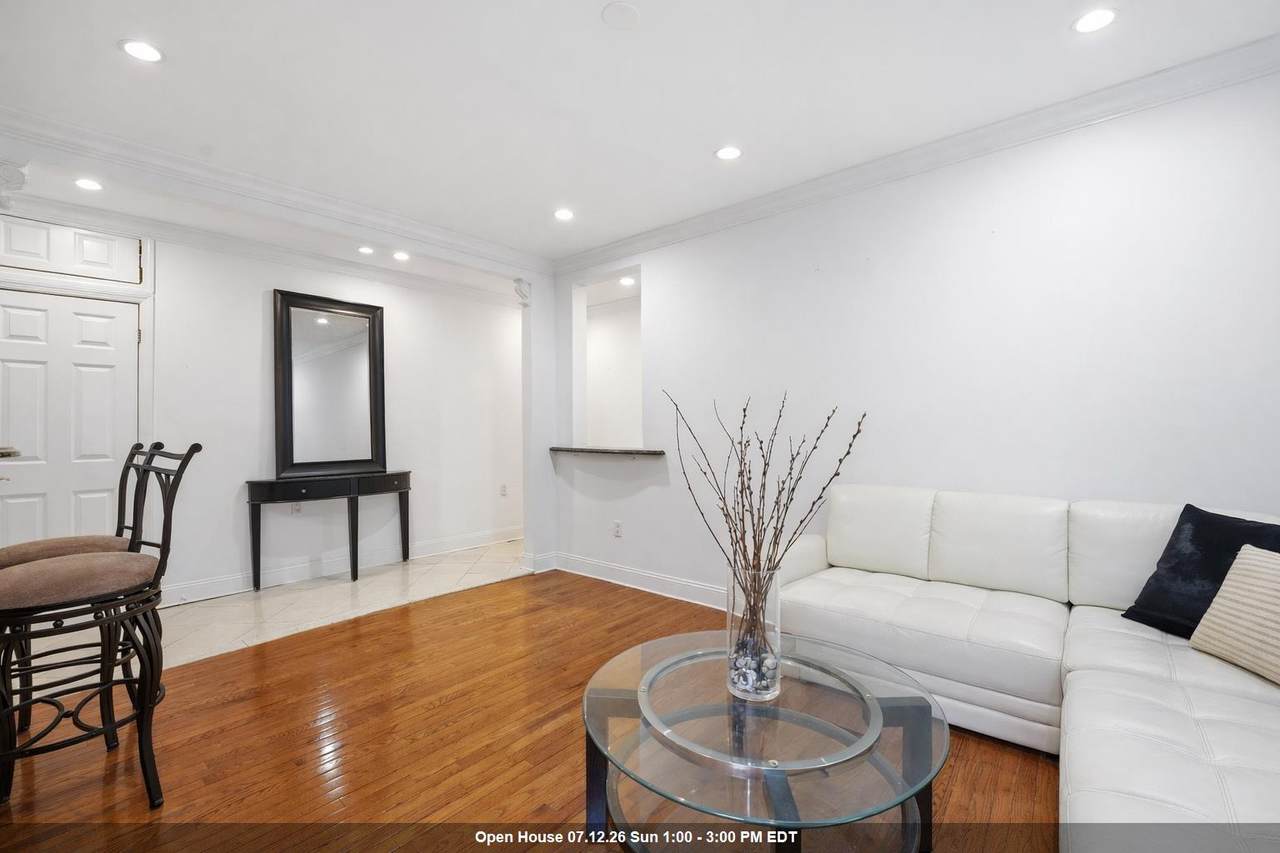 217 44TH ST - Photo 1