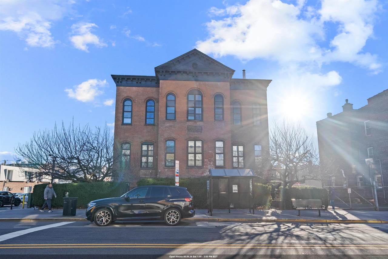464 Central Ave - Photo 1
