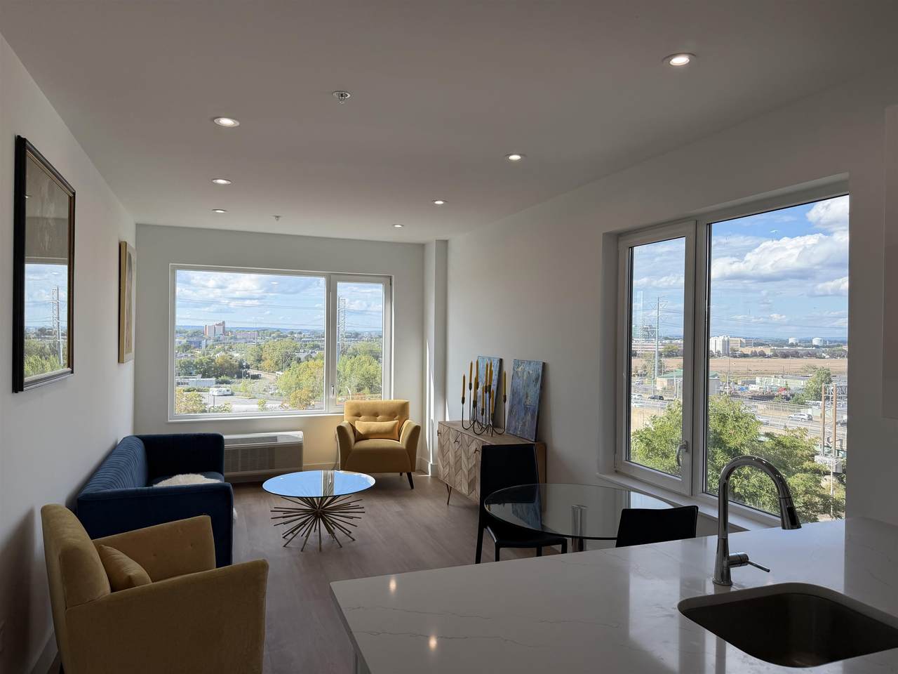 3309 Liberty Ave - Photo 1