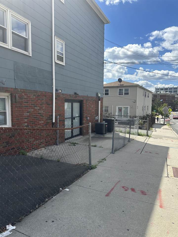 3053 John F Kennedy Blvd - Photo 1