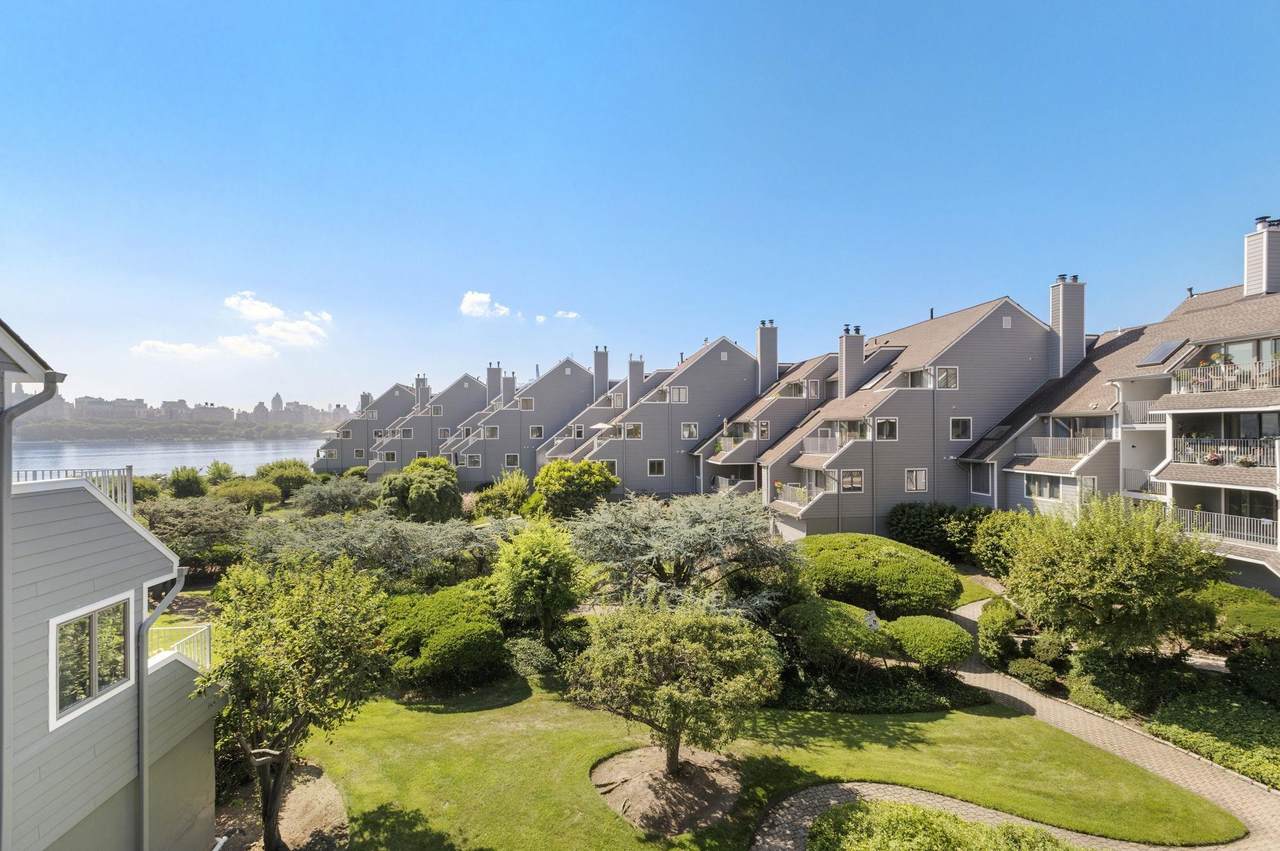 9B Cove Lane - Photo 1