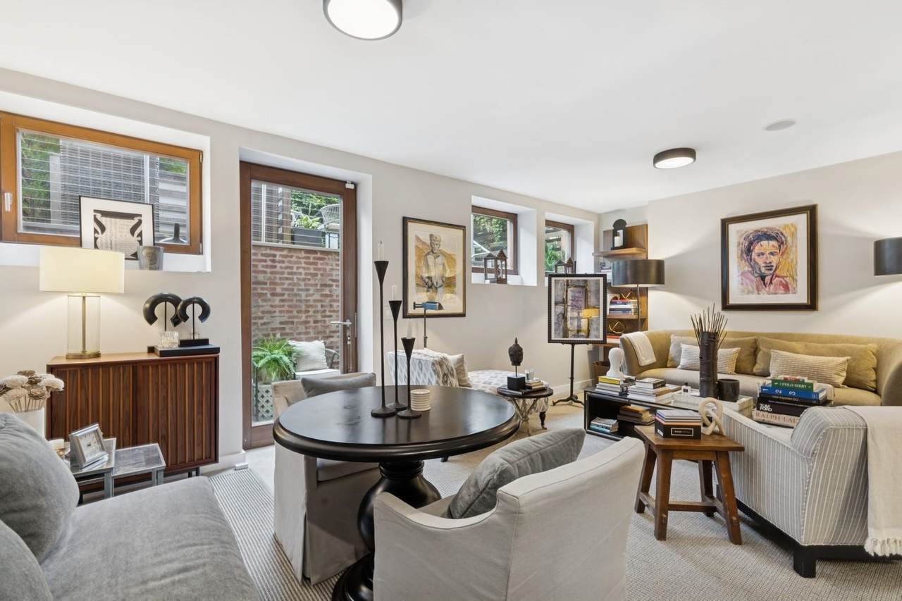 54 Bright St - Photo 1