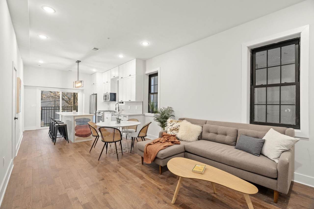 547 Palisade Ave - Photo 1