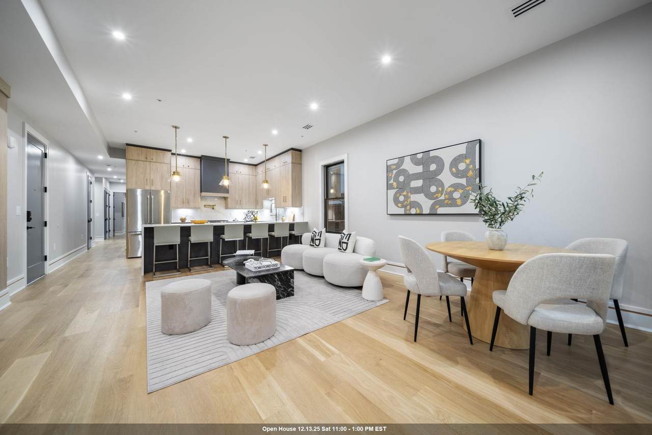 619 Palisade Ave - Photo 1