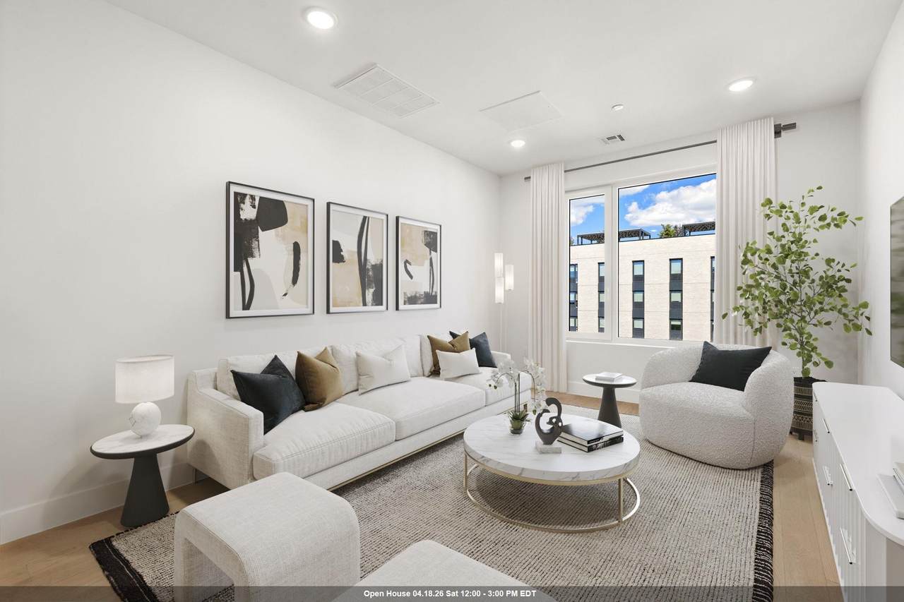 35 Orchard St - Photo 1