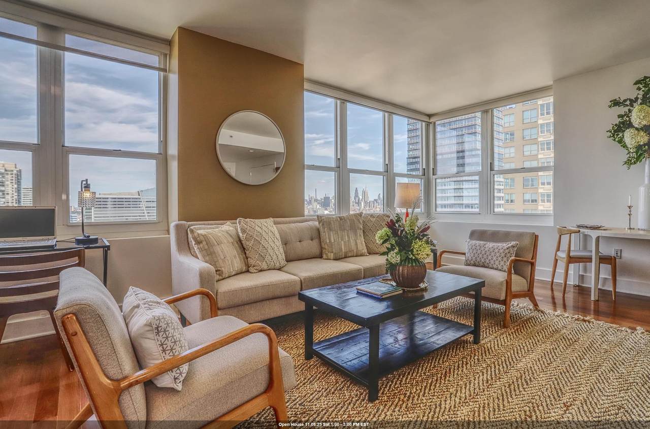 88 Morgan St - Photo 1