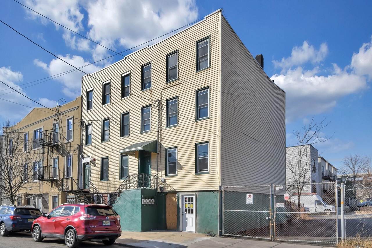 173 Brunswick St - Photo 1