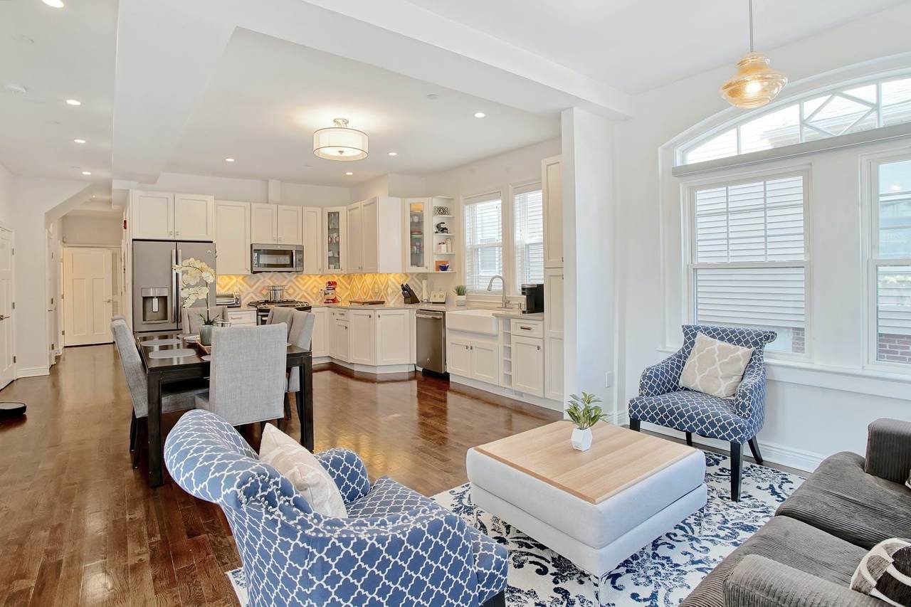 81-83 Highwood Terrace - Photo 1