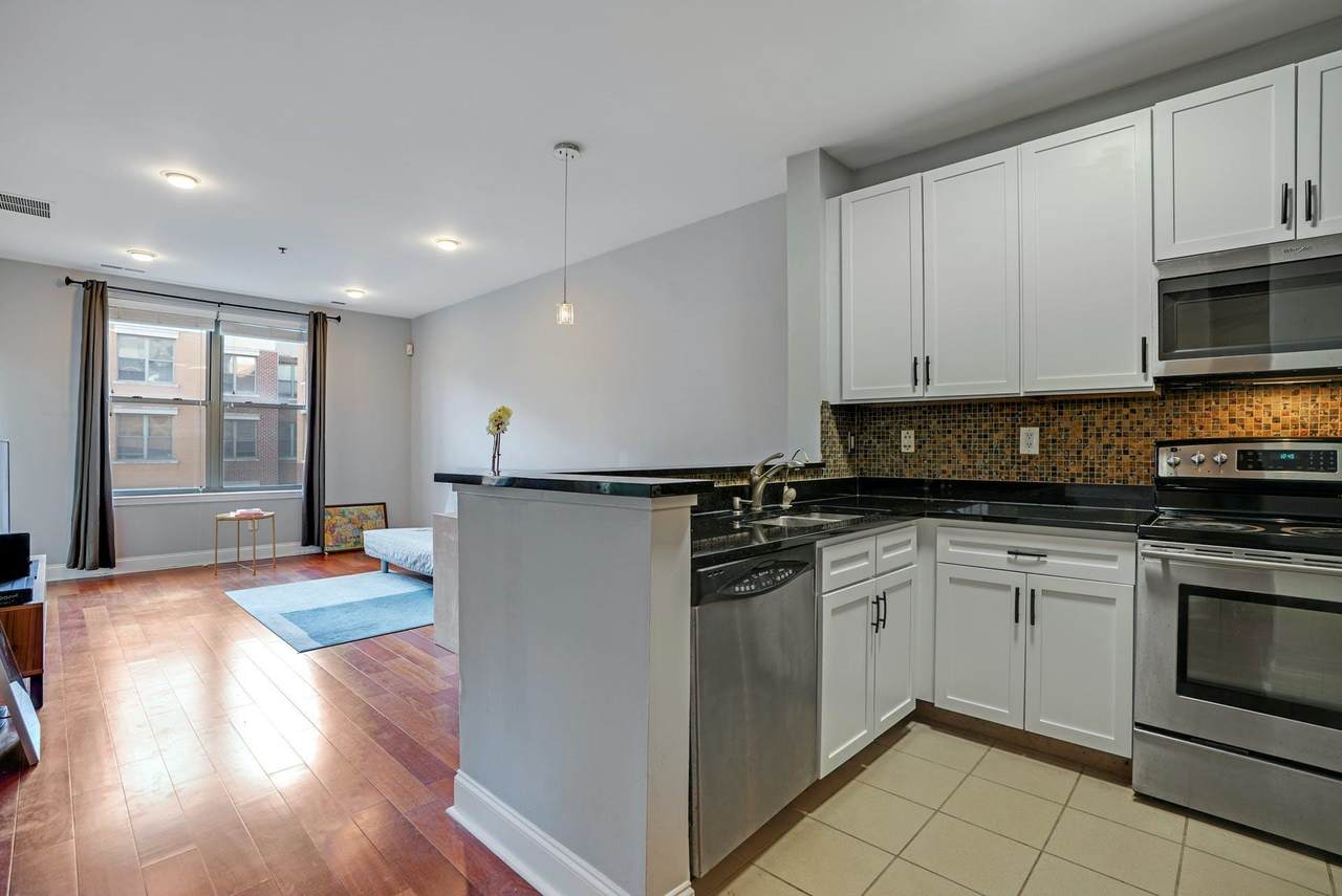 26 Avenue At Port Imperial - Photo 1
