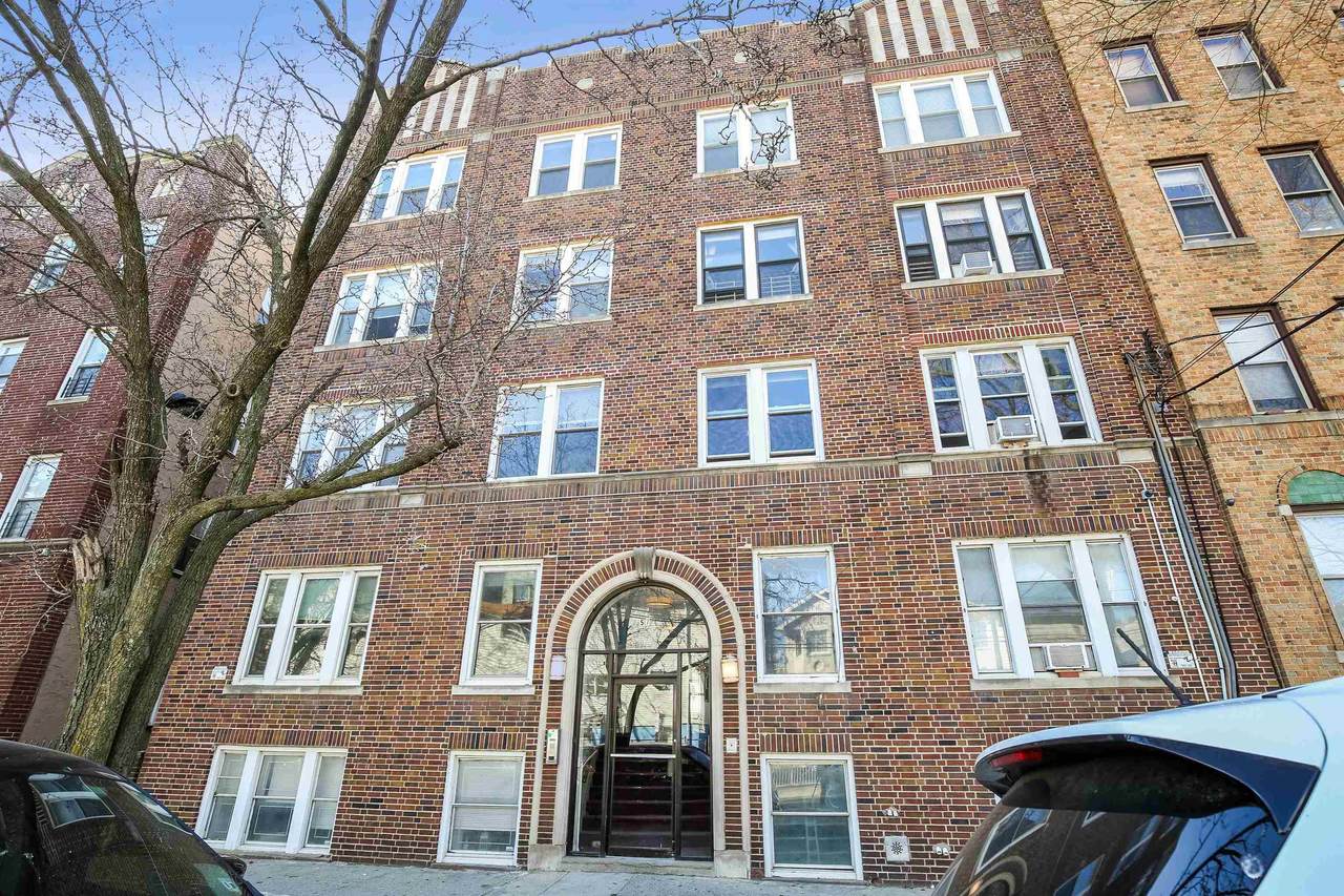 57 Corbin Ave - Photo 1