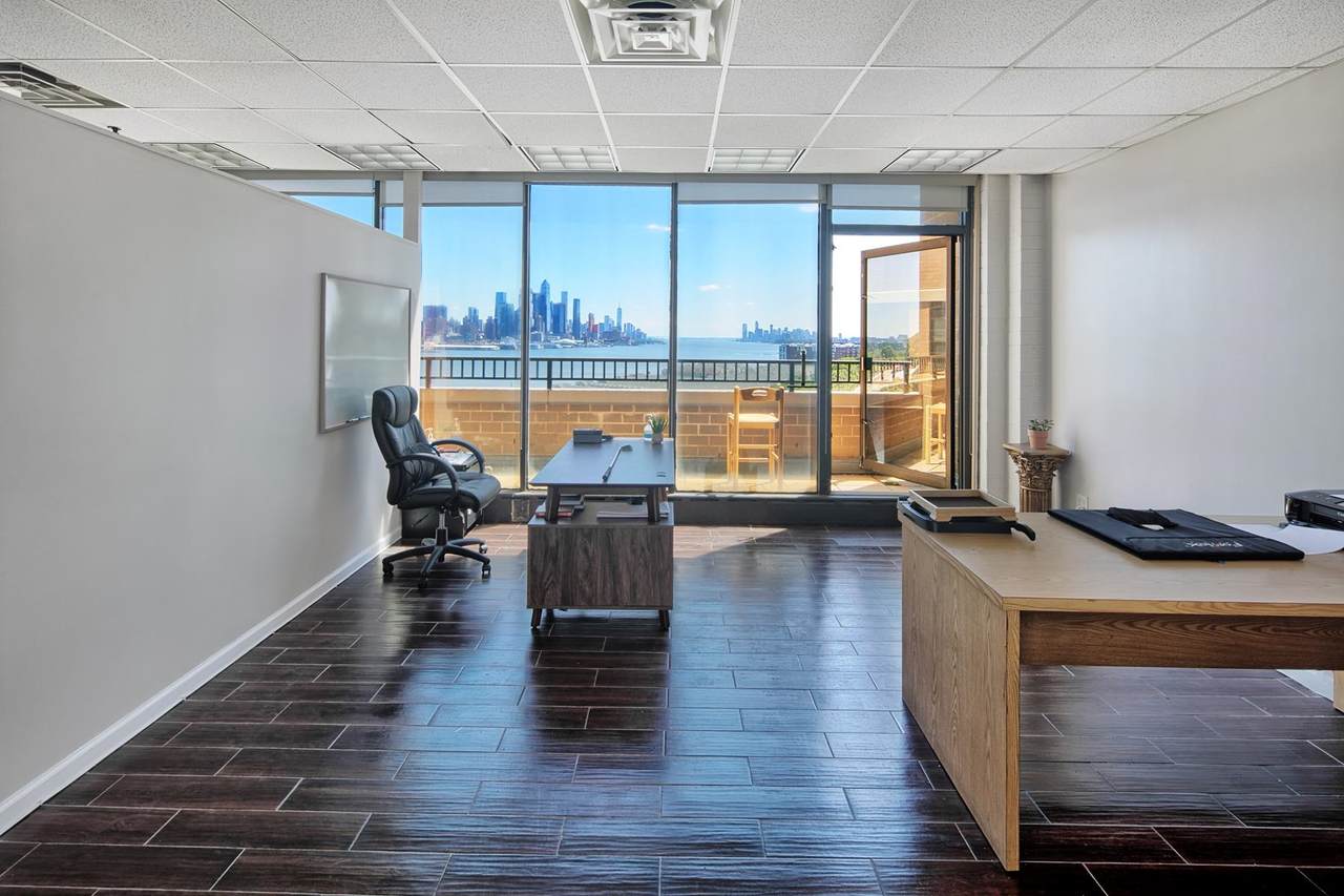 7000 Blvd East - Photo 1