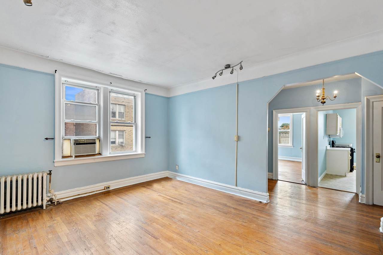 39 74TH ST - Photo 1