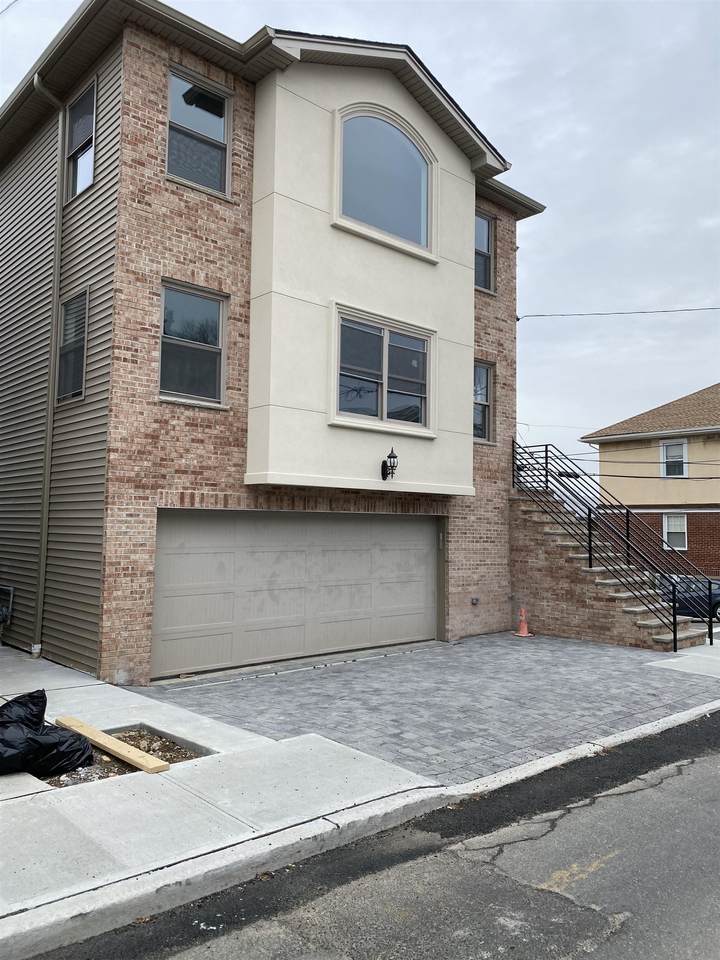 7611 Newkirk Ave - Photo 1