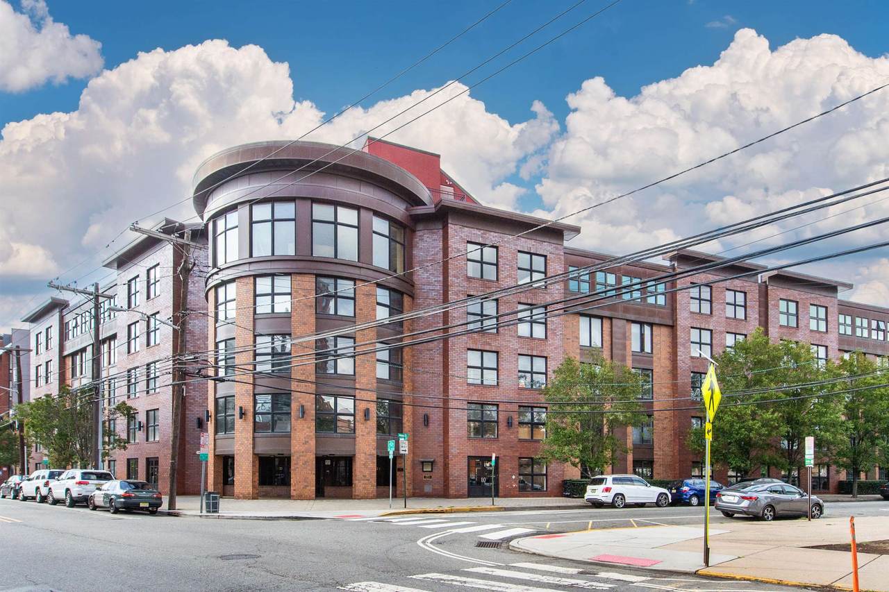 70 Adams St - Photo 1