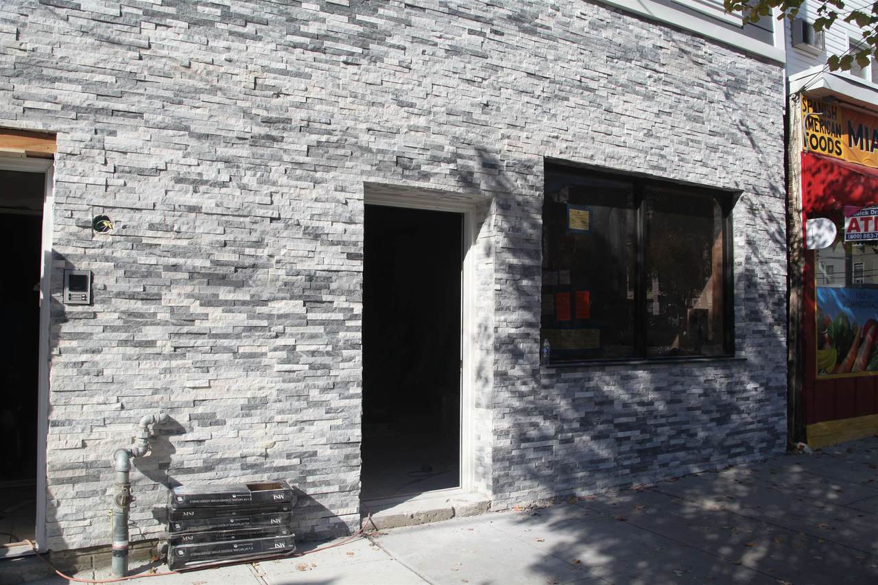 509 New York Ave - Photo 1