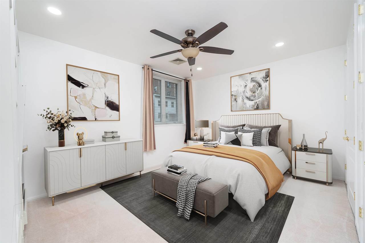 75 Liberty Ave - Photo 1