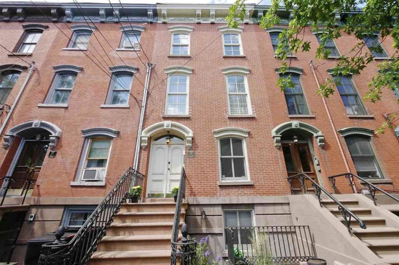 140 Sussex St - Photo 1