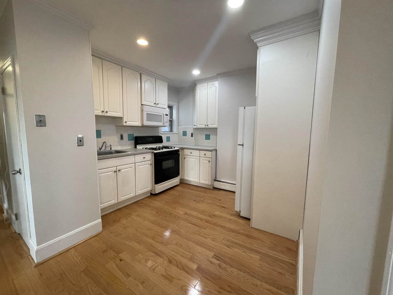 150 North St - Photo 1