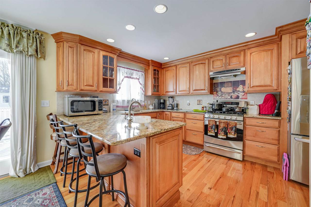 450 Spring Valley Rd - Photo 1