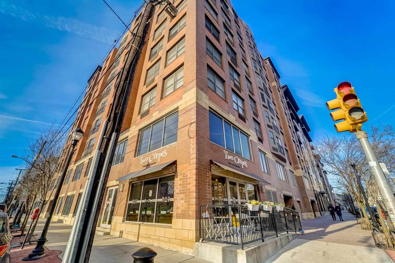 4301 Park Ave - Photo 1