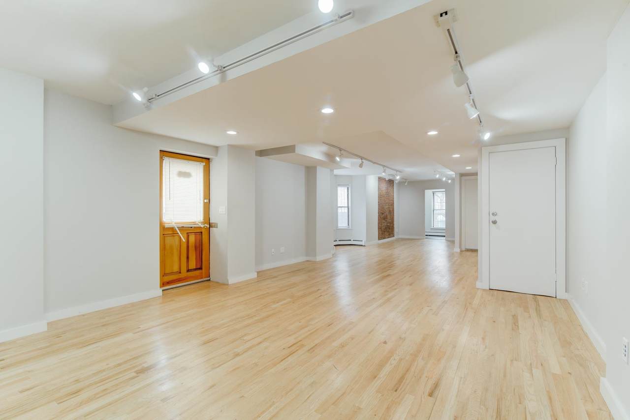 489 Jersey Ave - Photo 1