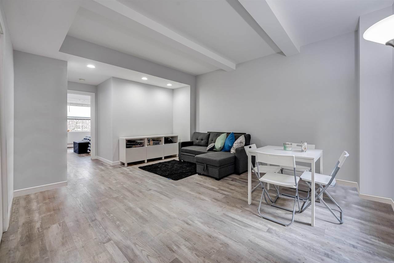 50 Glenwood Ave - Photo 1