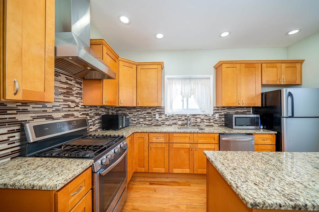 20 Condict St - Photo 1