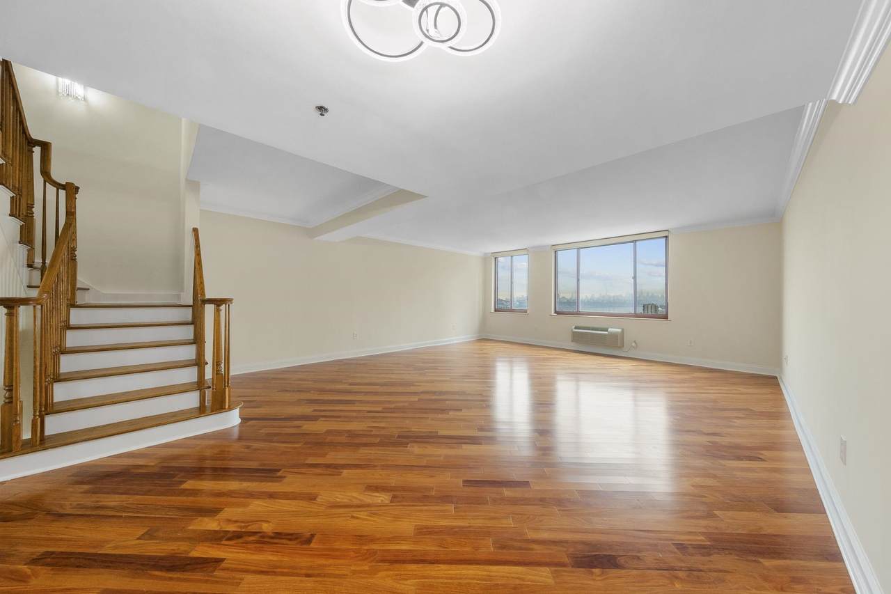 100 Old Palisade Rd - Photo 1