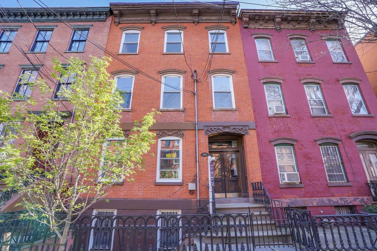 245 4TH ST - Photo 1