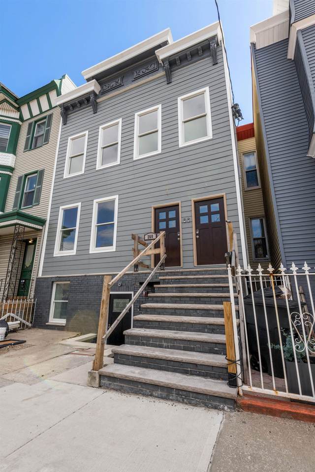 260 Palisade Ave - Photo 1