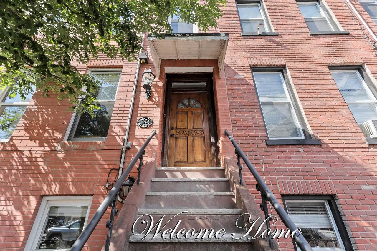 168 6TH ST - Photo 1