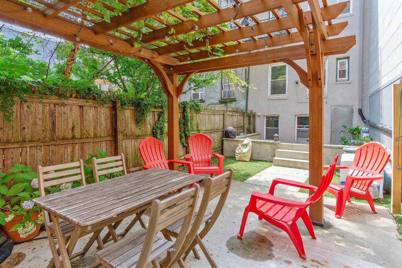 218.5 York St - Photo 1