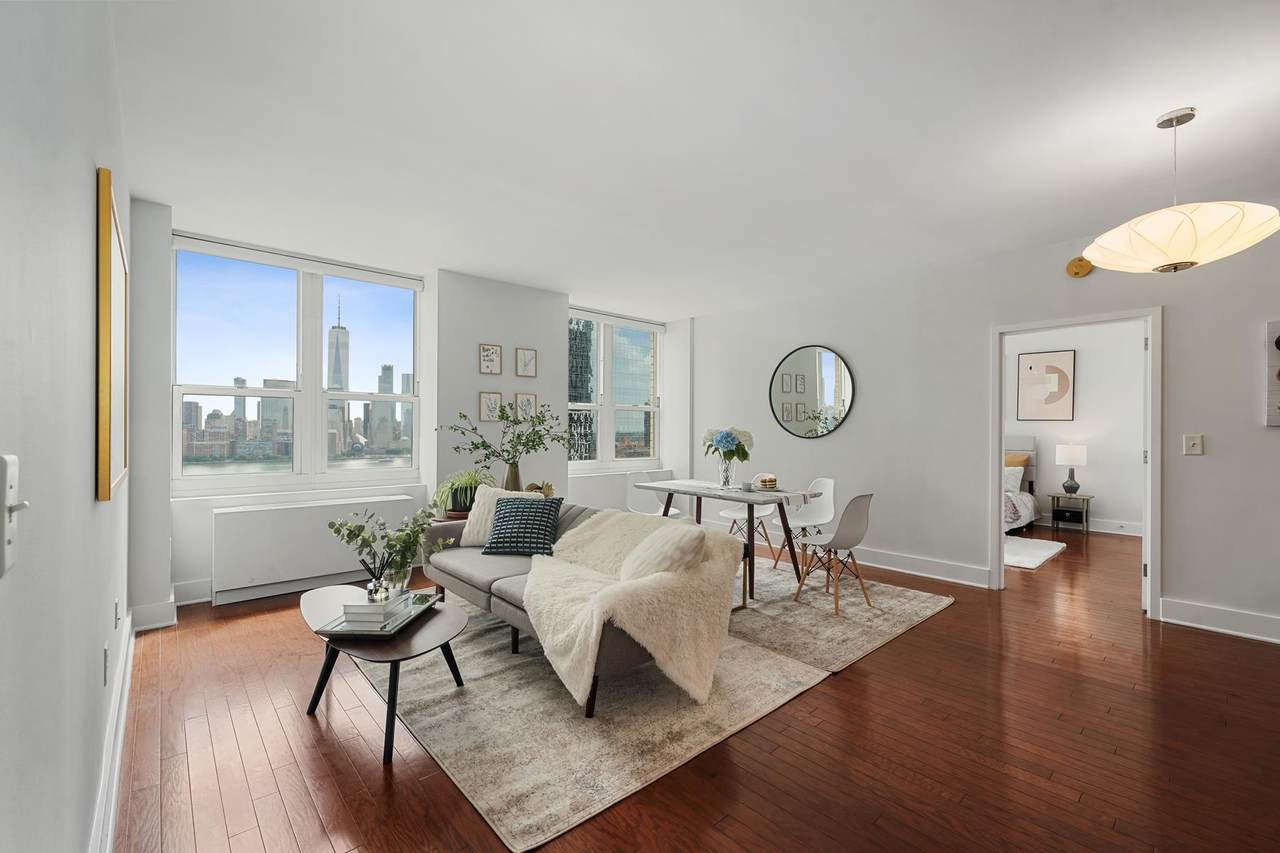 88 Morgan St - Photo 1