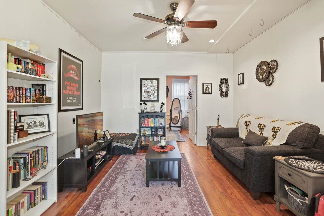 229 Brunswick St - Photo 1