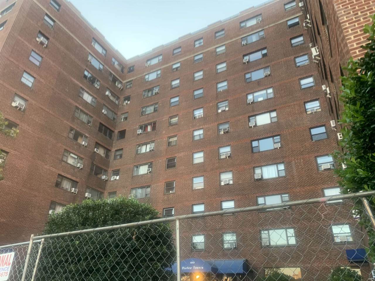 6515 Blvd East - Photo 1