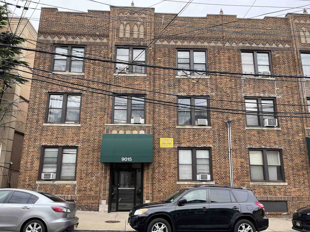 9015 Bergenwood Ave - Photo 1