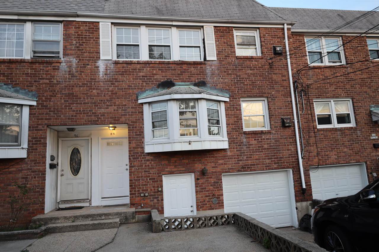 94 Sycamore Rd - Photo 1