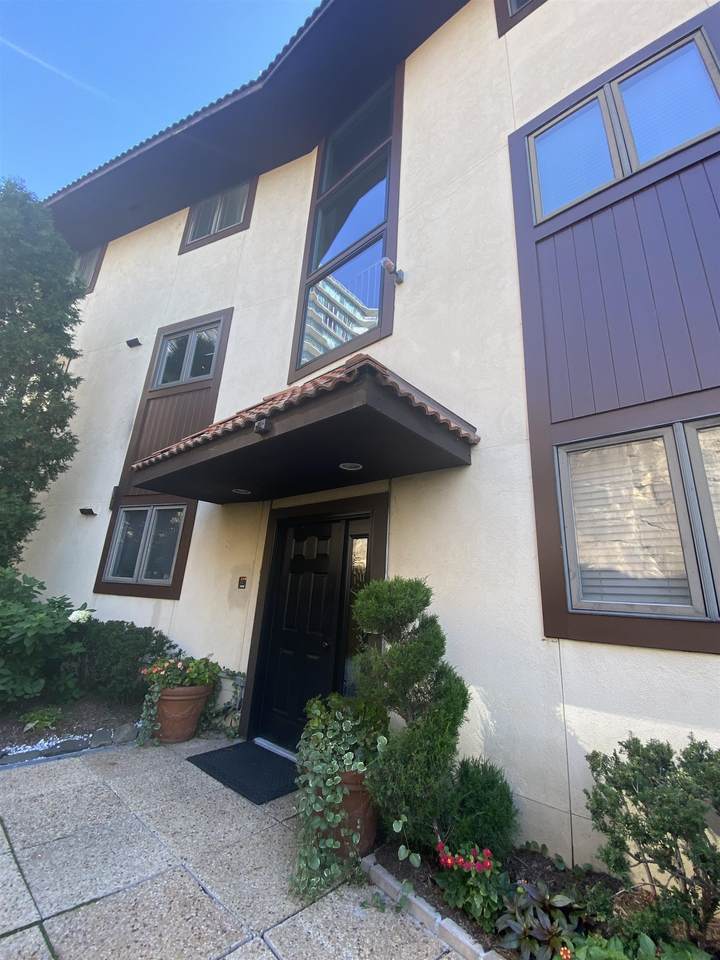 300 Gorge Rd - Photo 1