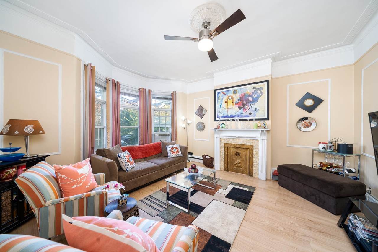 209 Dodd St - Photo 1