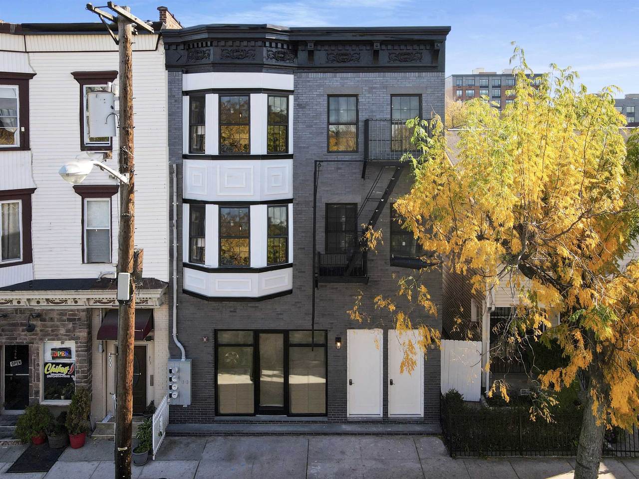 398 Pacific Ave - Photo 1