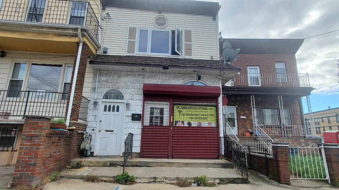 1810 Kennedy Blvd - Photo 1