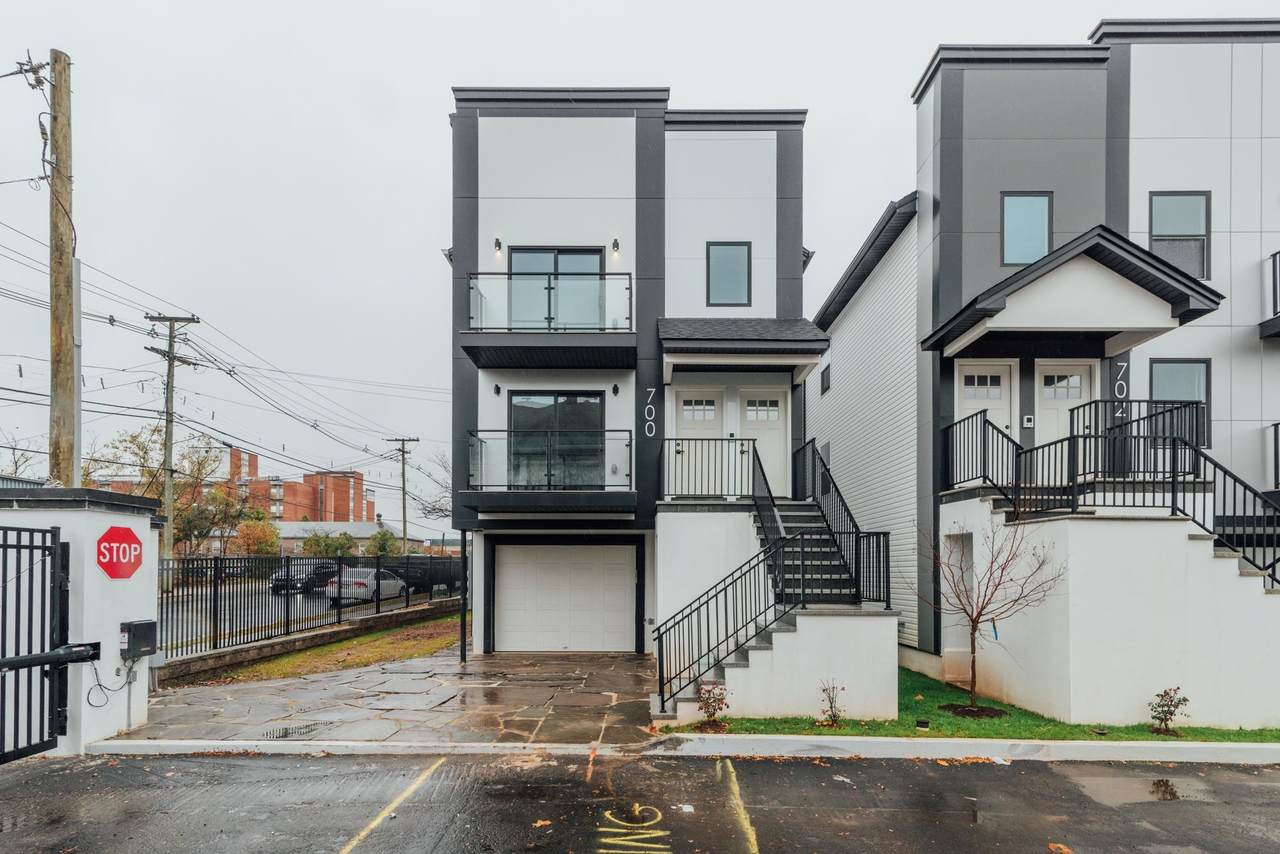 700 Seaport Dr - Photo 1